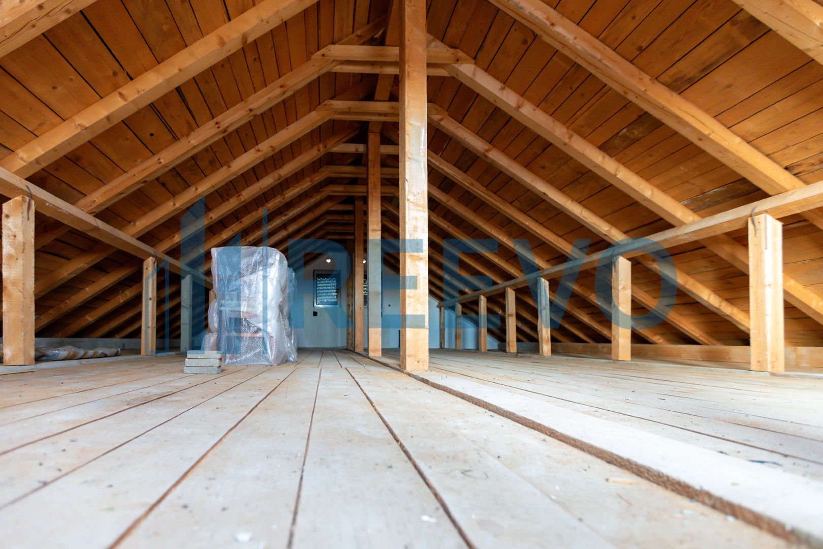 Vilă modernă în Cartierul CFR, cu mansardă și garaj - Poză 27