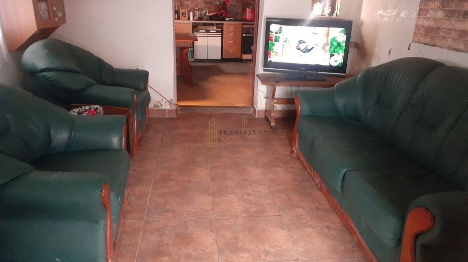 Casa de vanzare cu potential ridicat in Cornatel jud.Sibiu - Poză 9