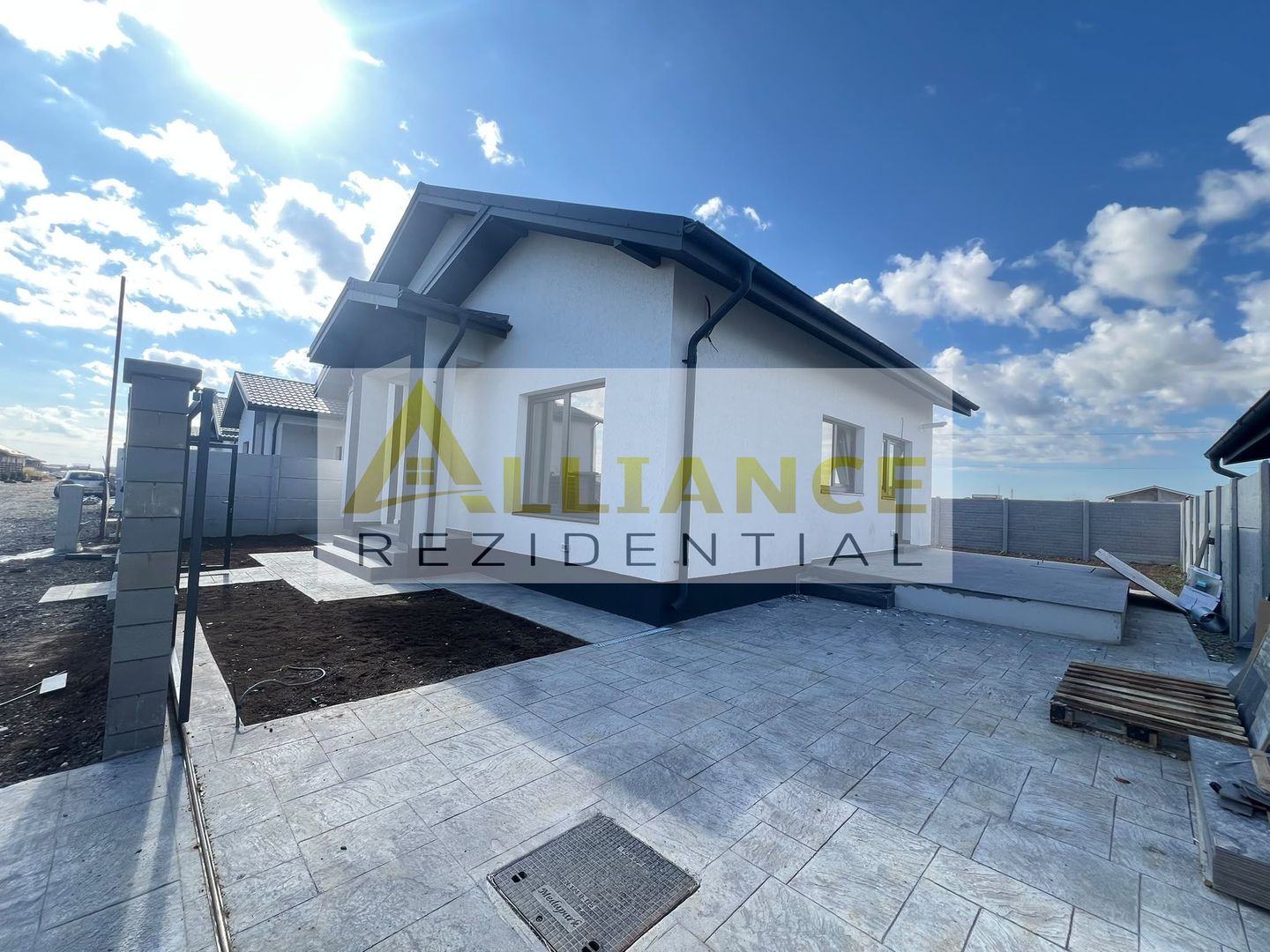 CASA PARTER -3 camere-2 BAI-TEREN 325MP - Poză 5