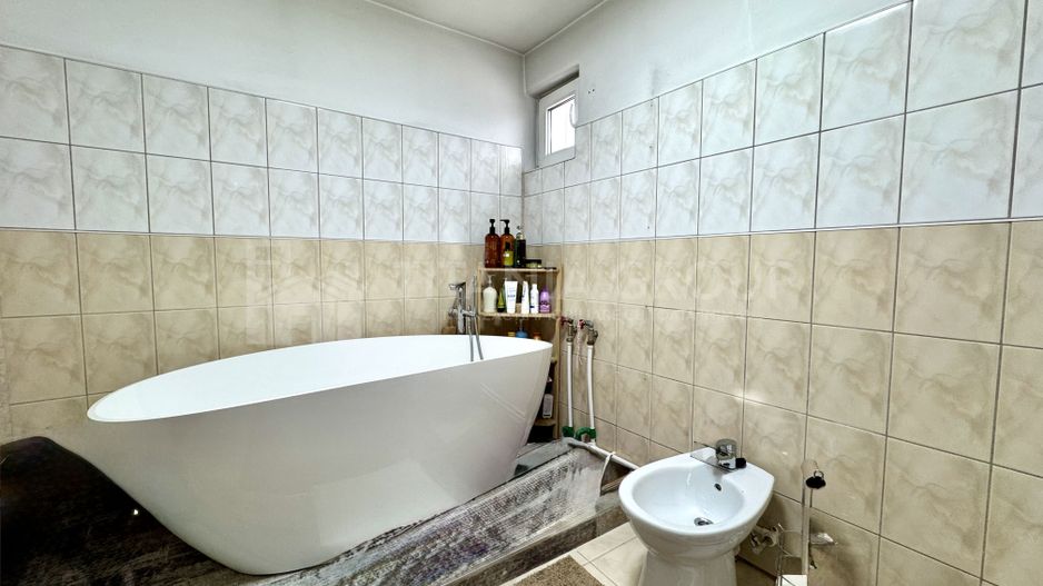 Casă individuală cochetă, cu priveliște, garaj, teren 496 mp, comision 0 - Poză 7