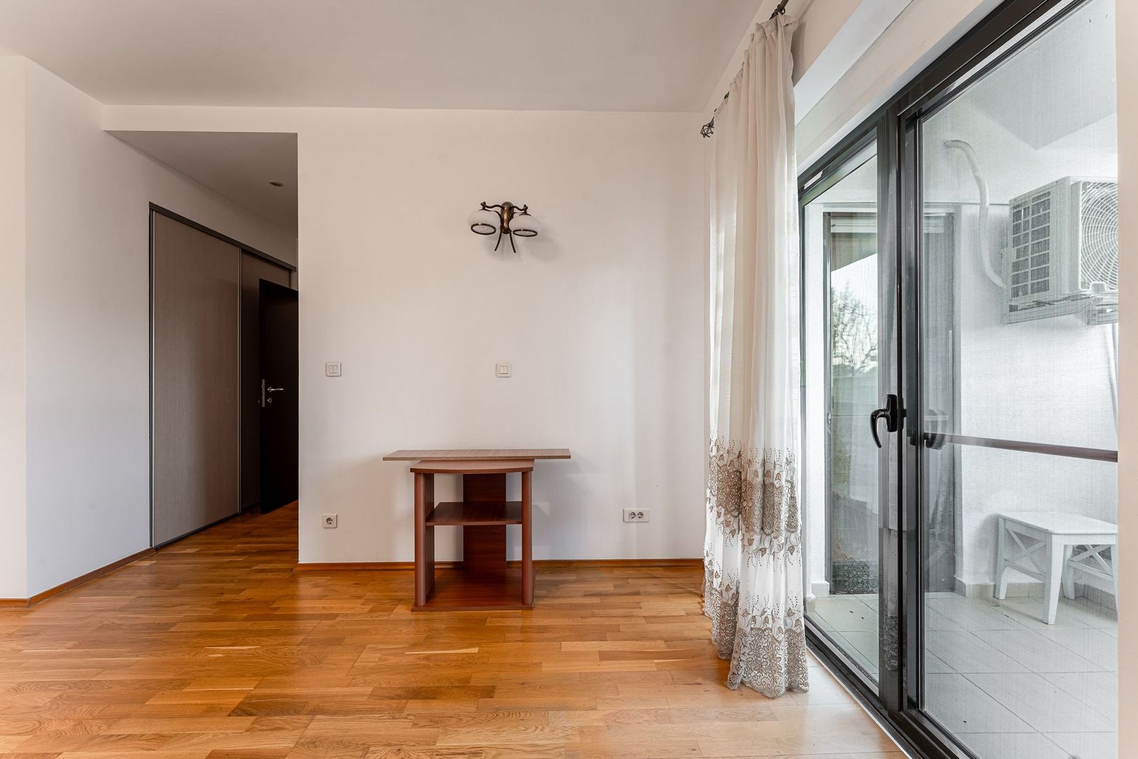 Mai mult decât o adresă, un sanctuar urban în Natura Residence. - Poză 13