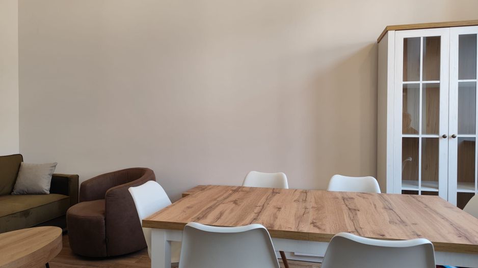 Vanzare | proprietate ultracentrala | studio + ap.2 camere | Oradea - Poză 13