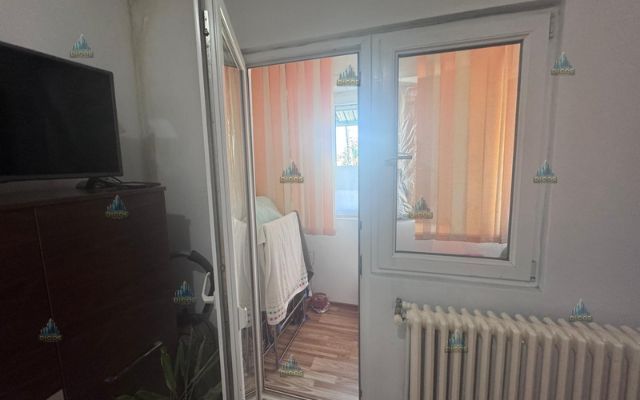 Apartament 2 camere de vânzare – Tineretului, zona Școala nr. 5 - Poză 2