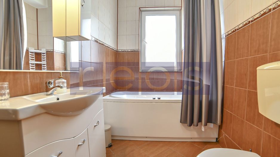 Vanzare apartament 3 camere constructie 2010 | Stefan cel Mare-Parcul Circului - Poză 5