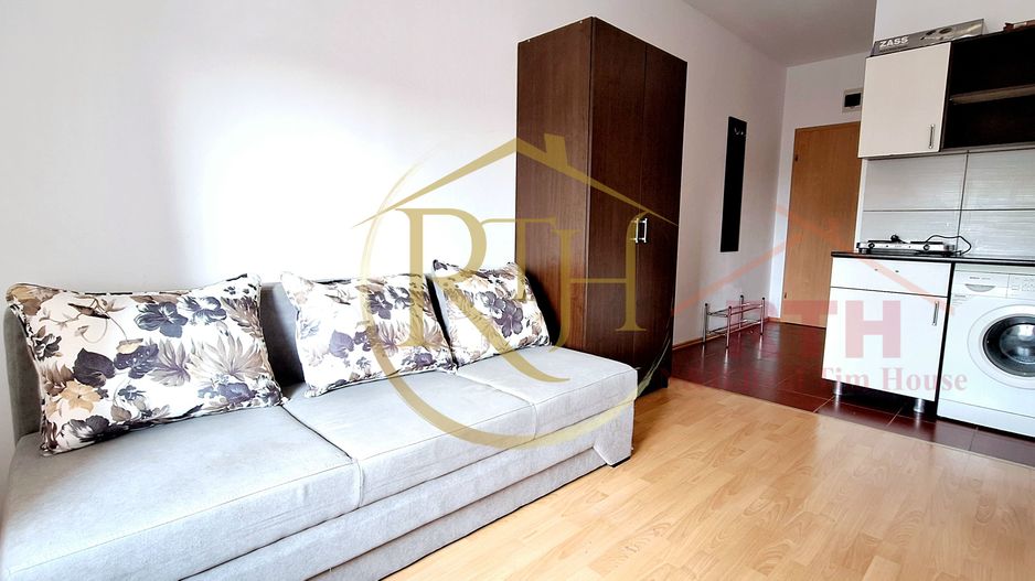 Oferim spre inchiriere garsoniera, loc de parcare, zona Soarelui - Poză 1