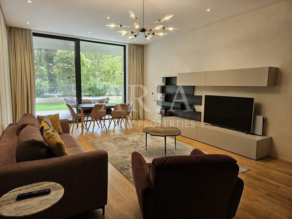 Rahmaninov Residence luxury 3 rooms apartment with garden - Poză 4