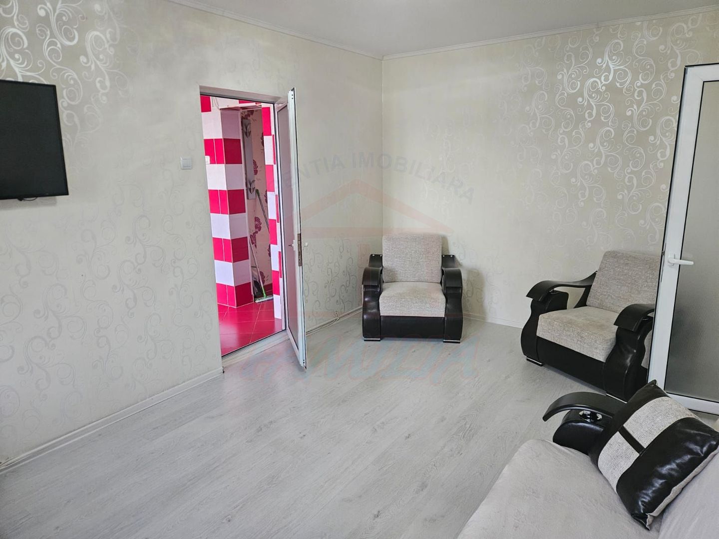 🏡De închiriat apartament 2 camere, Mazepa 1 - Poză 3