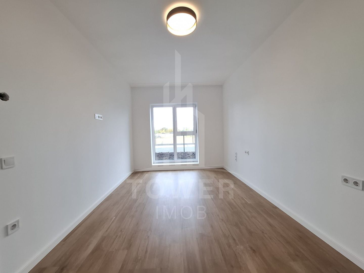 APARTAMENT DE VÂNZARE CU GRĂDINĂ – ZONA LACUL LUI BINDER - Poză 10