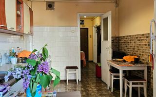 Apartament cu trei camere, zona Scriitorilor 73 mp - Poză 6