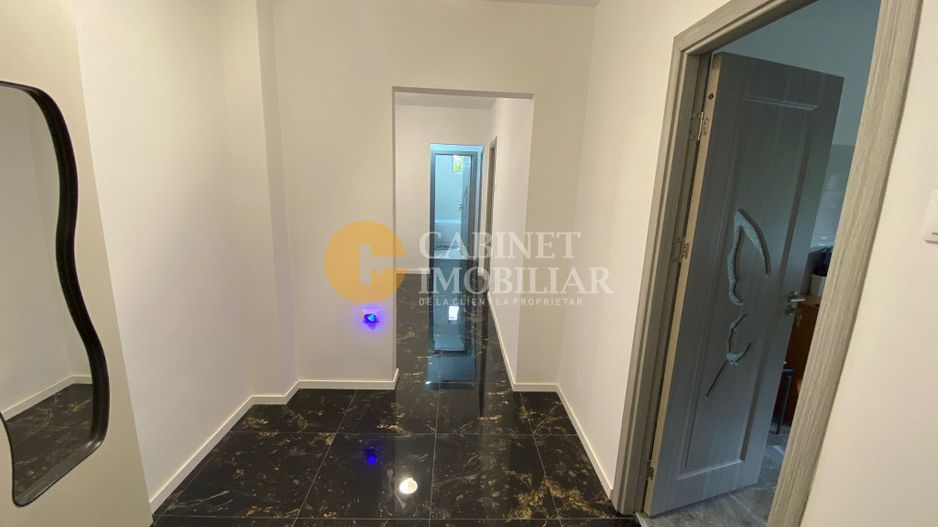 3 CAMERE DECOMANDAT - MIRCEA CEL BATRAN -  RENOVAT - Poză 1