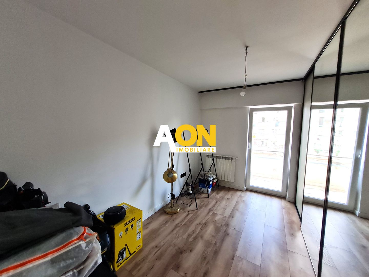 Apartament 3 Camere, Ultracentral, Decomandat, 67,5 mp, Zona Cetate - Poză 12