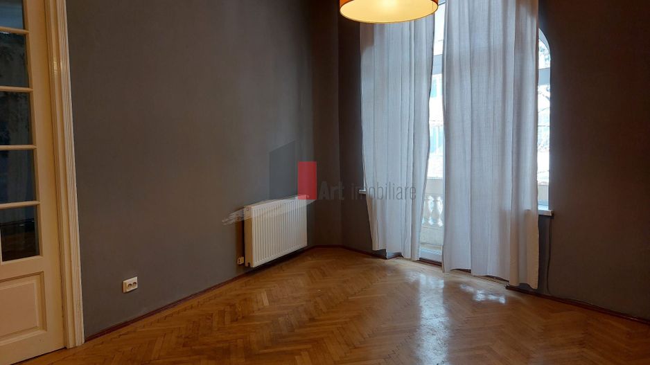 Spatiul "BRYNT", et. 1 in vila, INTRARE SEPARATA, SINGUR PE NIVEL - Poză 11