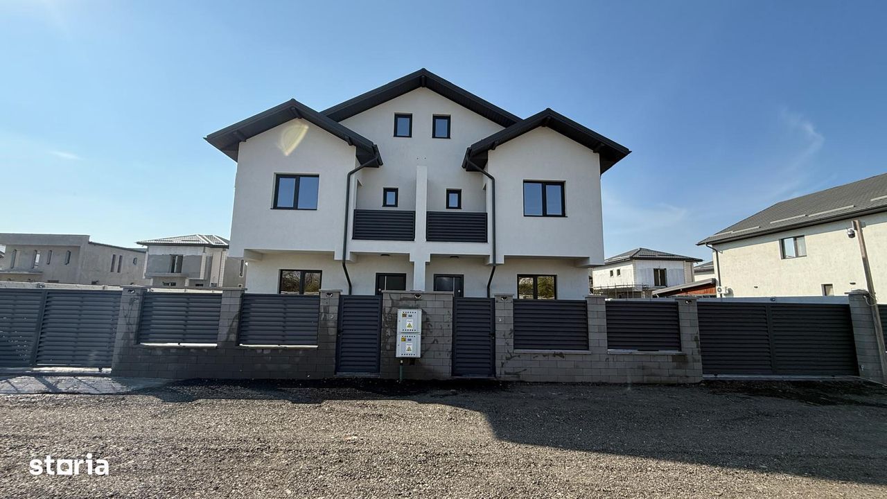 De vanzare vila tip duplex, Cartierul Latin - Poză 1