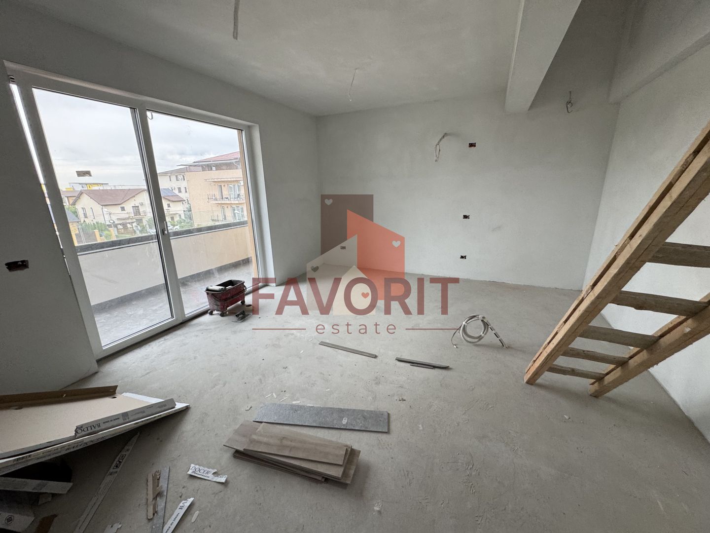 Apartament cu 4 camere pe 2 nivele. 108 mp utili. 2 locuri de parcare - Poză 1