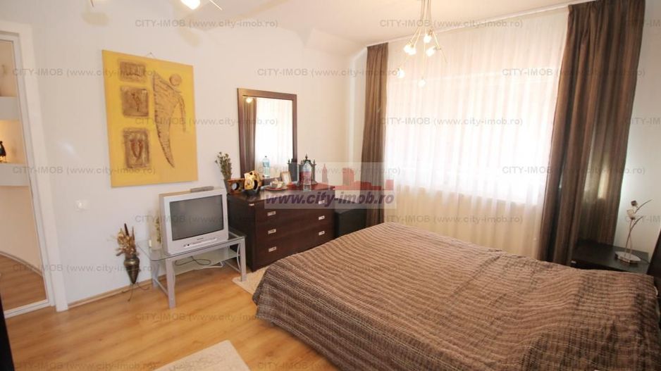 Vanzare Vila SINAIA - Poză 11