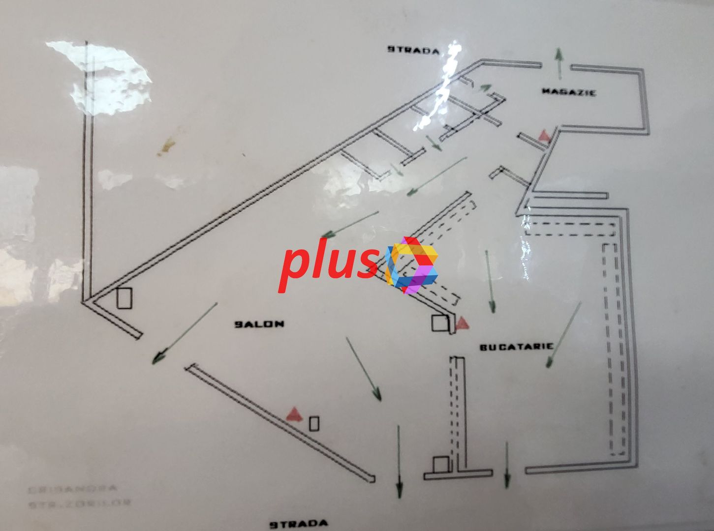 Spatiu comercial - 172 mp cu vad comercial intens - Poză 7
