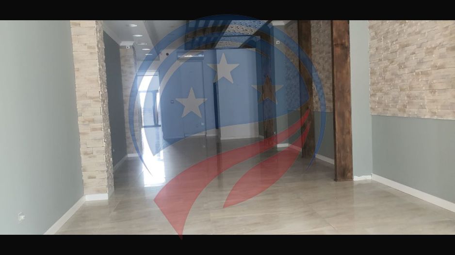 Spatiu comercial ultracentral/ de vanzare/ de inchiriat/ Craiova - Poză 8