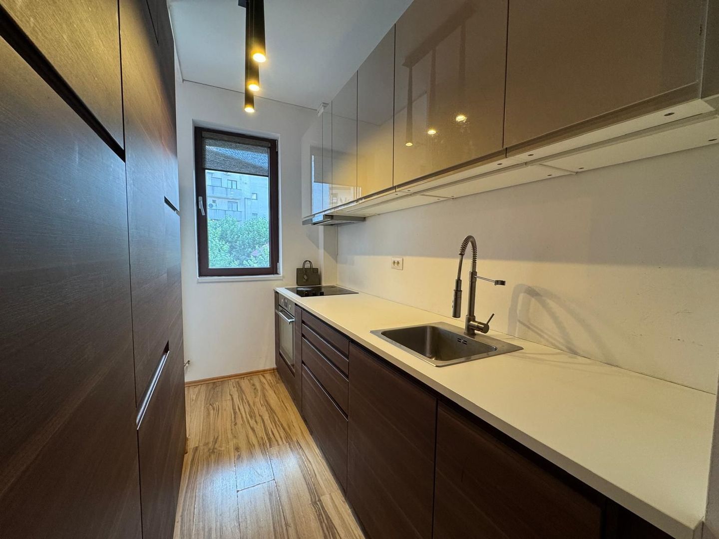 3 camere +loc de parcare inclus | Herastrau - Poză 8