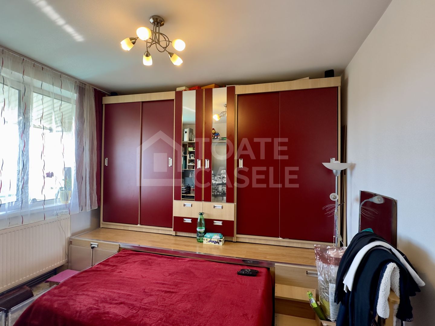 Vând apartament cu 2 camere, zona Mercur - Poză 5