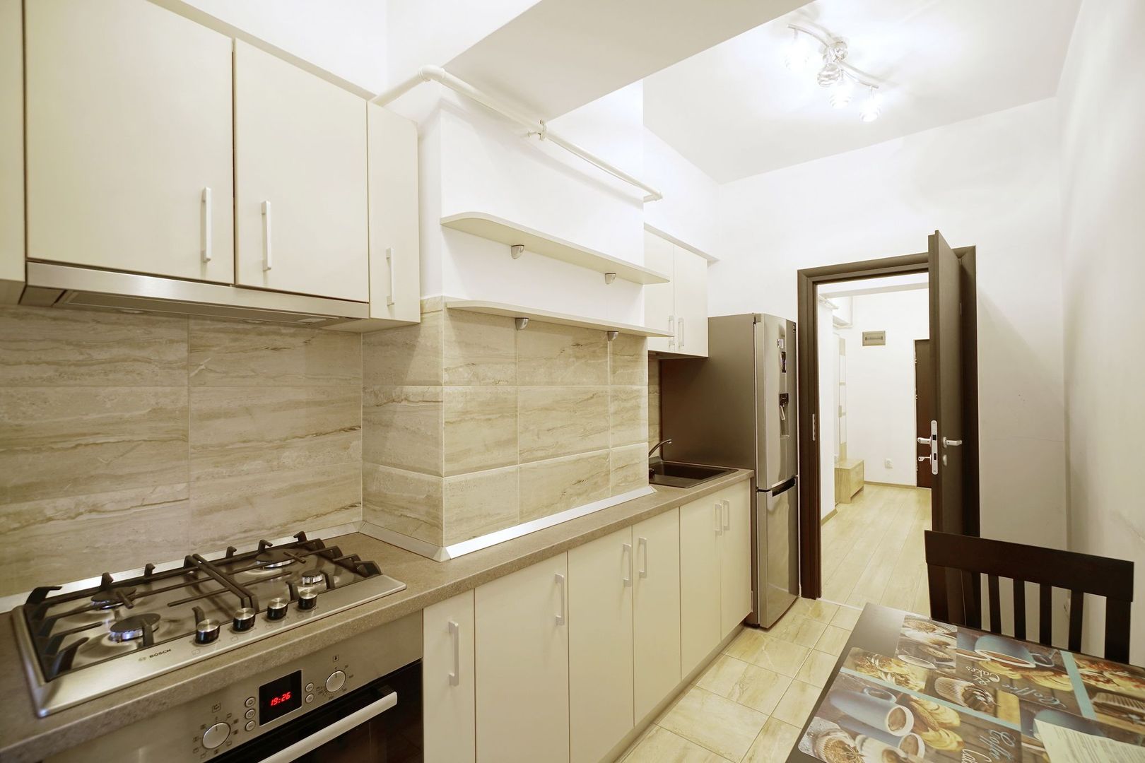 Apartament deosebit linga Mall Vitan pe str. Matache Dobrescu - Poză 9