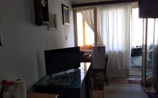 Vand apartament 3 camere central - Poză 5