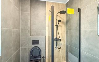 Apartament cu 3 camere + 3 balcoane + 1 terasa 15 mp! Imobil 2025! - Poză 8