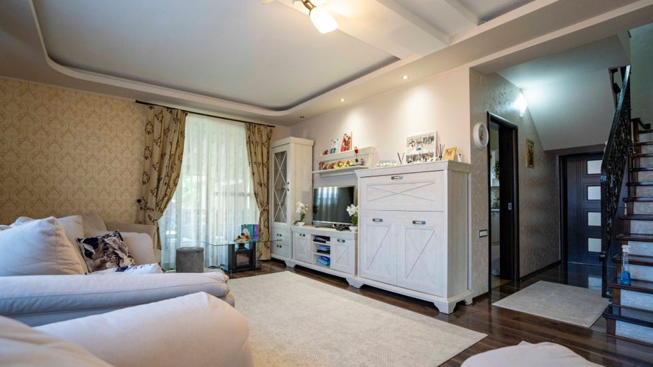 Casa cu teren 760 mp Episcopia Oradea - Poză 6