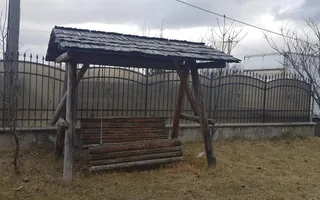 Proprietate pe 2 niveluri, curte individuala si garaj, cartier linistit, Rasnov. - Poză 40
