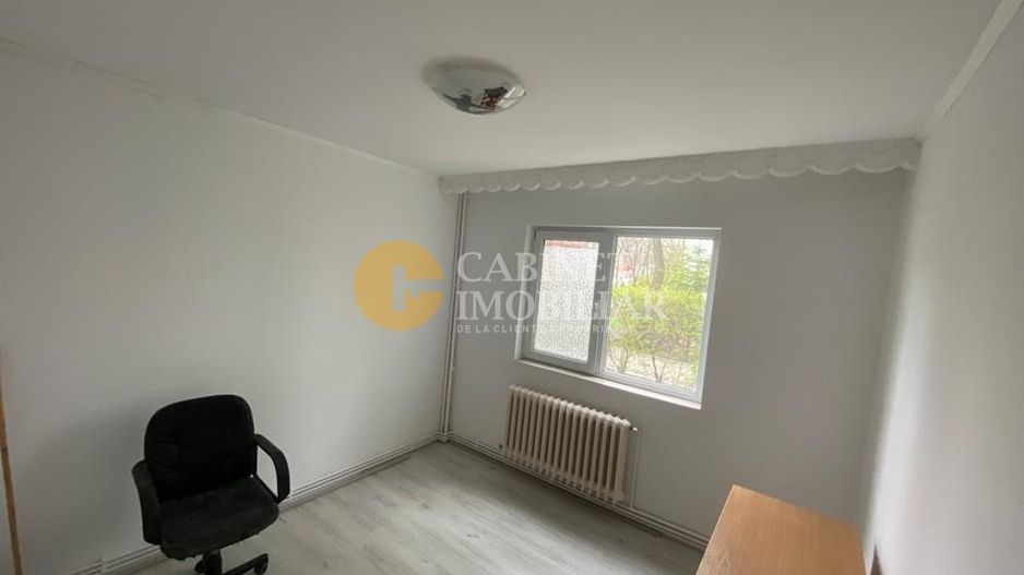 Apartament 2 camere,renovat, zona Dacia - Pasaj Octav Bancila - Poză 3