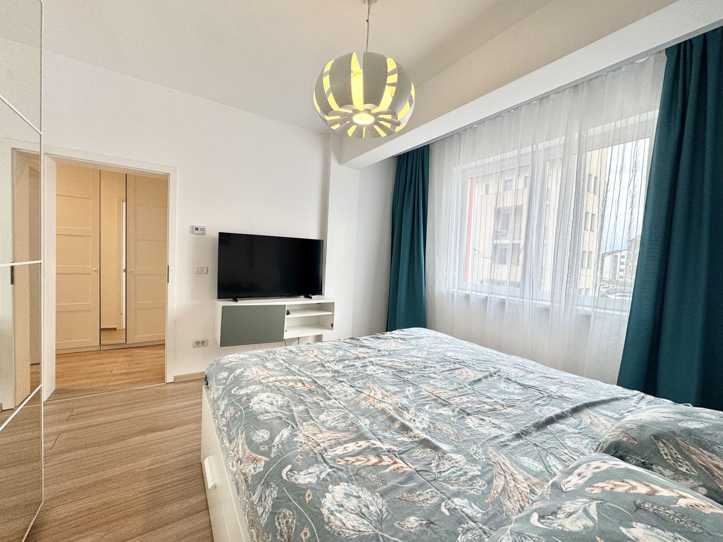 3 camere Braytim, modern, lift, etaj 1, balcon generos - Poză 21