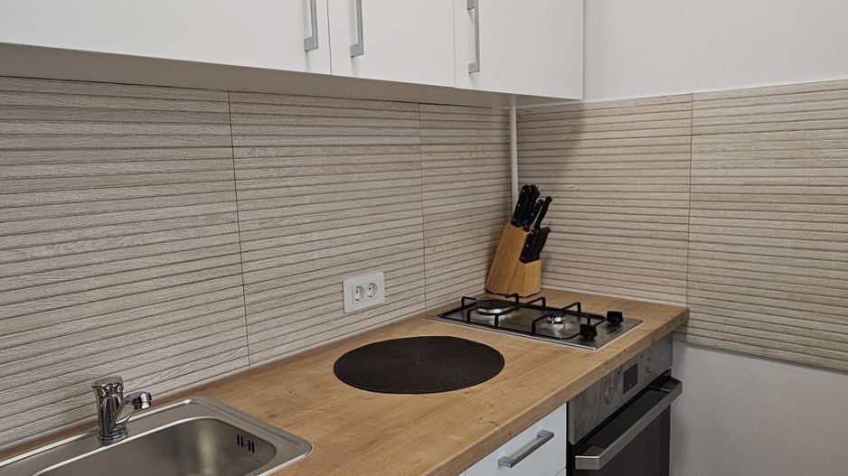 Zona Spitalul Judetean -Carpatilor garsoniera mobilata - Poză 4