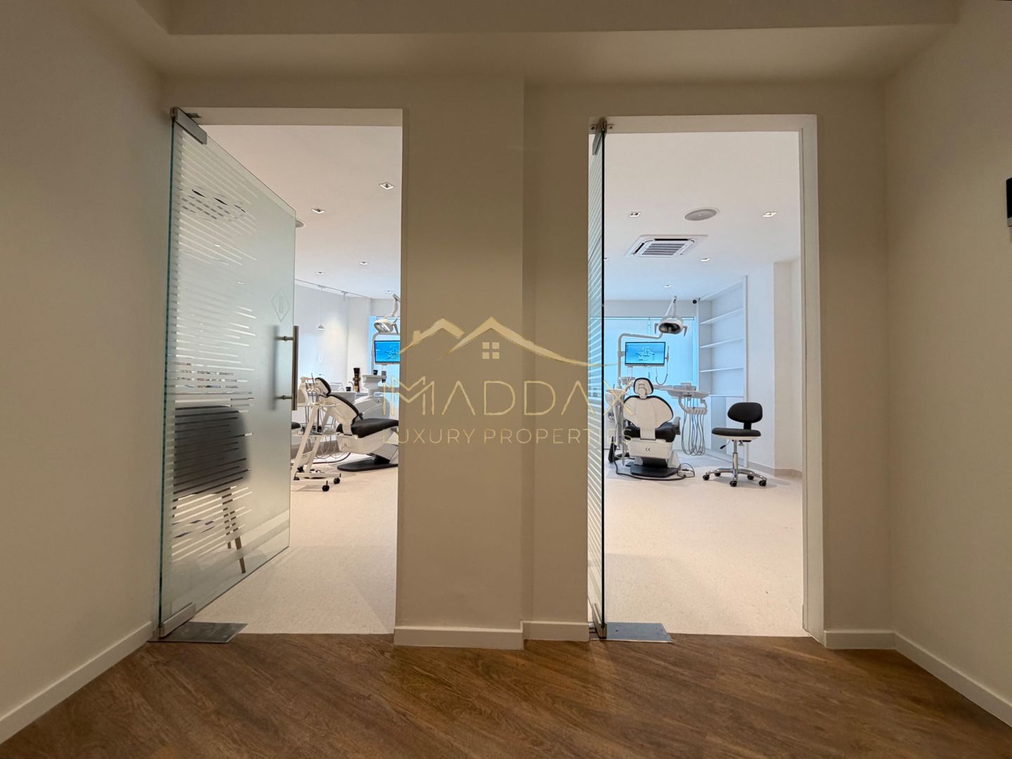 Spatiu comercial *105mp* / cabinet stomatologic / Sos. Nordului Herastrau - Poză 11