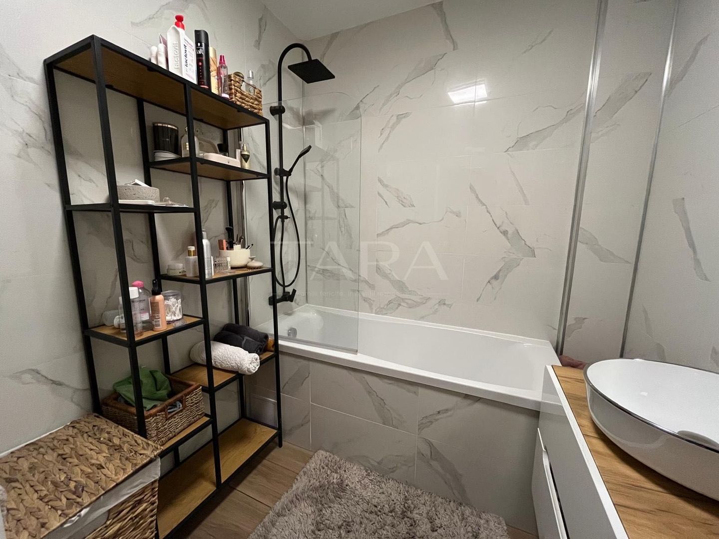 Apartament de vânzare cu 2 camere în Florești, zona Terra - Poză 7