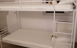 Etaj de inchiriat/ camere+ bai/bucatarie/spalatorie - Poză 9