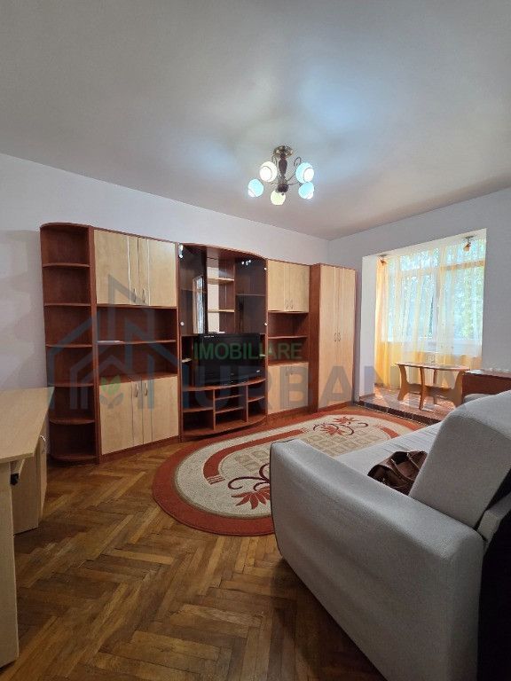 Apartament decomandat cu 2 camere de închiriat în Podul Roș, Iași - Poză 1
