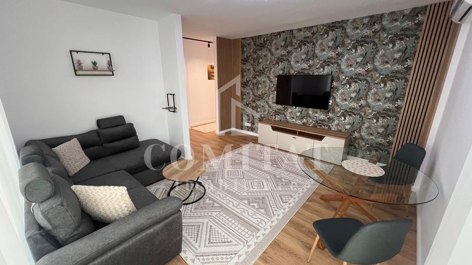 Apartament cu 3 camere parcare subterană zona străzii Fabricii - Poză 1