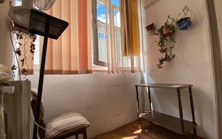 Apartament în vilă cu potențial, Moșilor - Poză 7