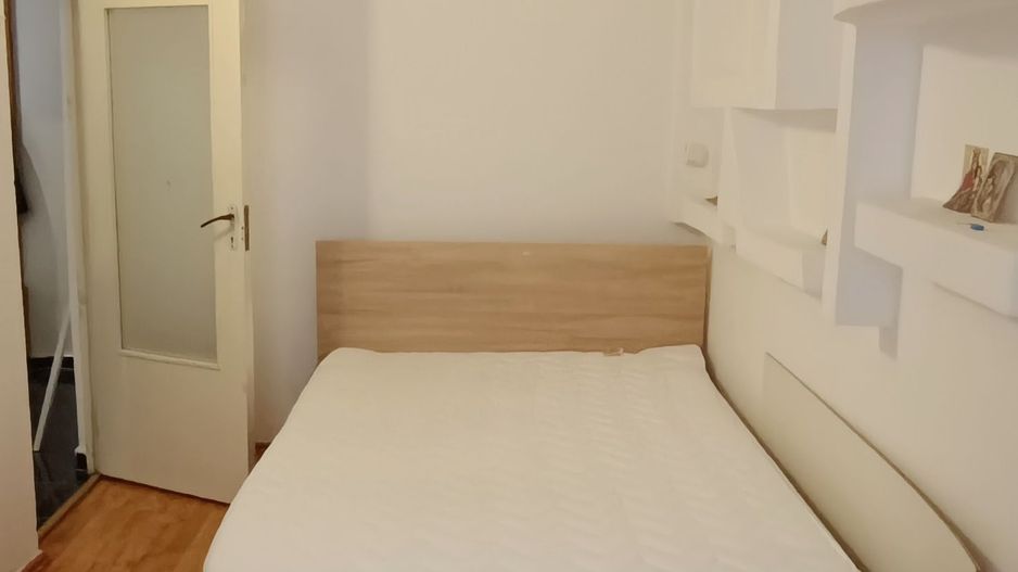 Apartament decomandat,Mobilat,Brasov-Astra - Poză 3