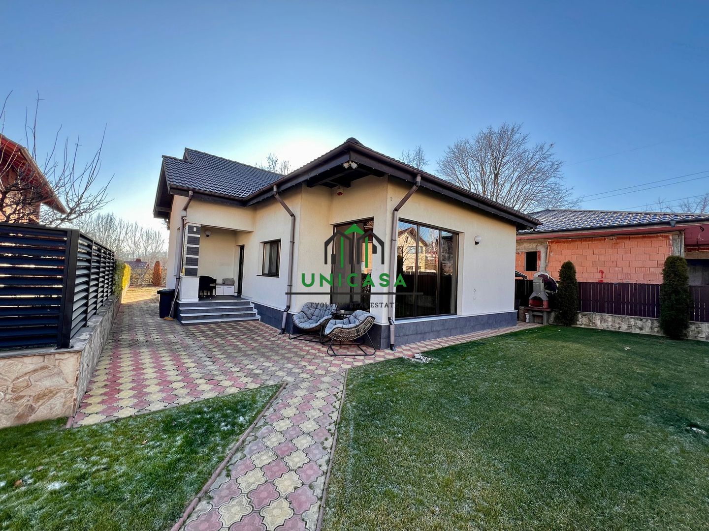 Casa moderna/4 Cam/ Rm valcea - Poză 1