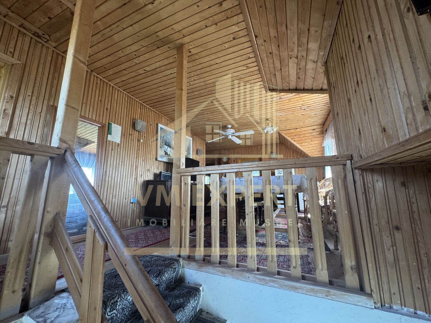 CASA 11 CAMERE TEREN 893 MP LEREȘTI ARGEȘ - Poză 28