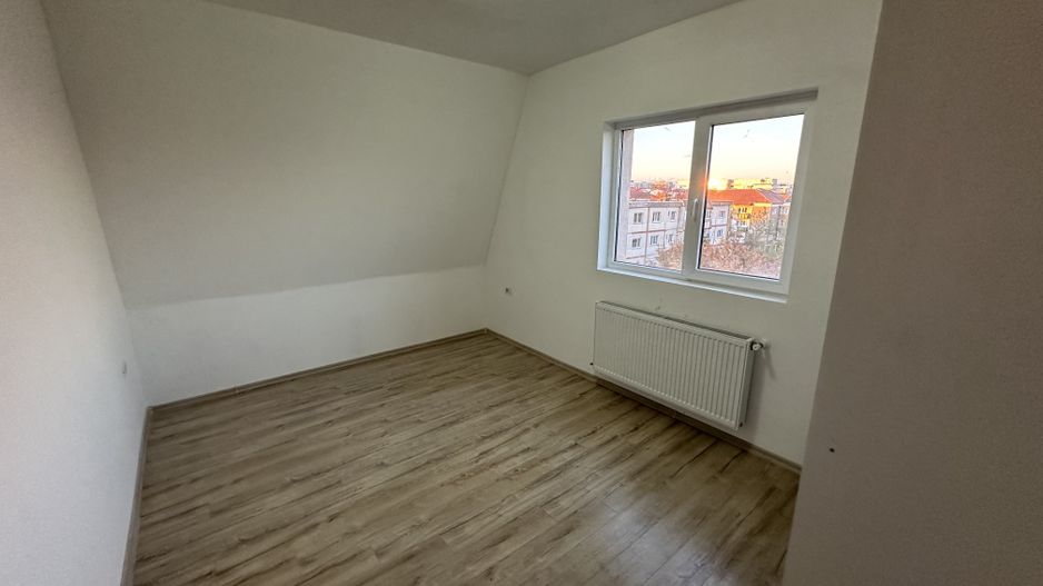 Apartment 3 camere 75 mp utili - Poză 10