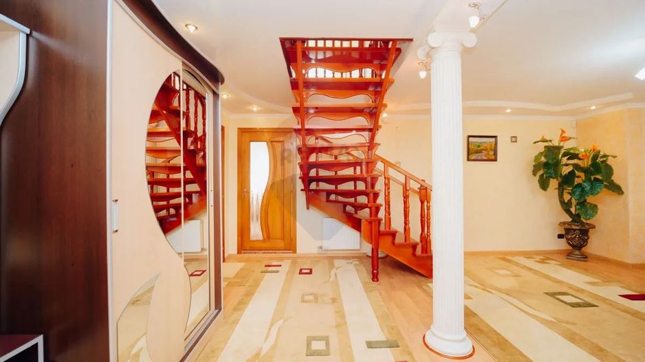 De Vinzare Casa în 2 nivele or. Orhei, - Poză 9