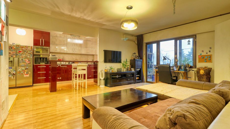 Apartament deosebit,Pod Constanța - Comision 0% - Poză 1