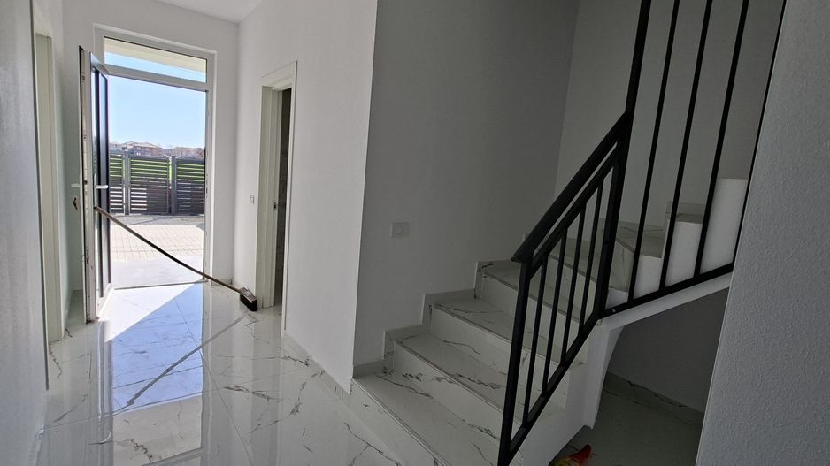 Duplex finalizat la cheie cu 5 camere - Poză 8