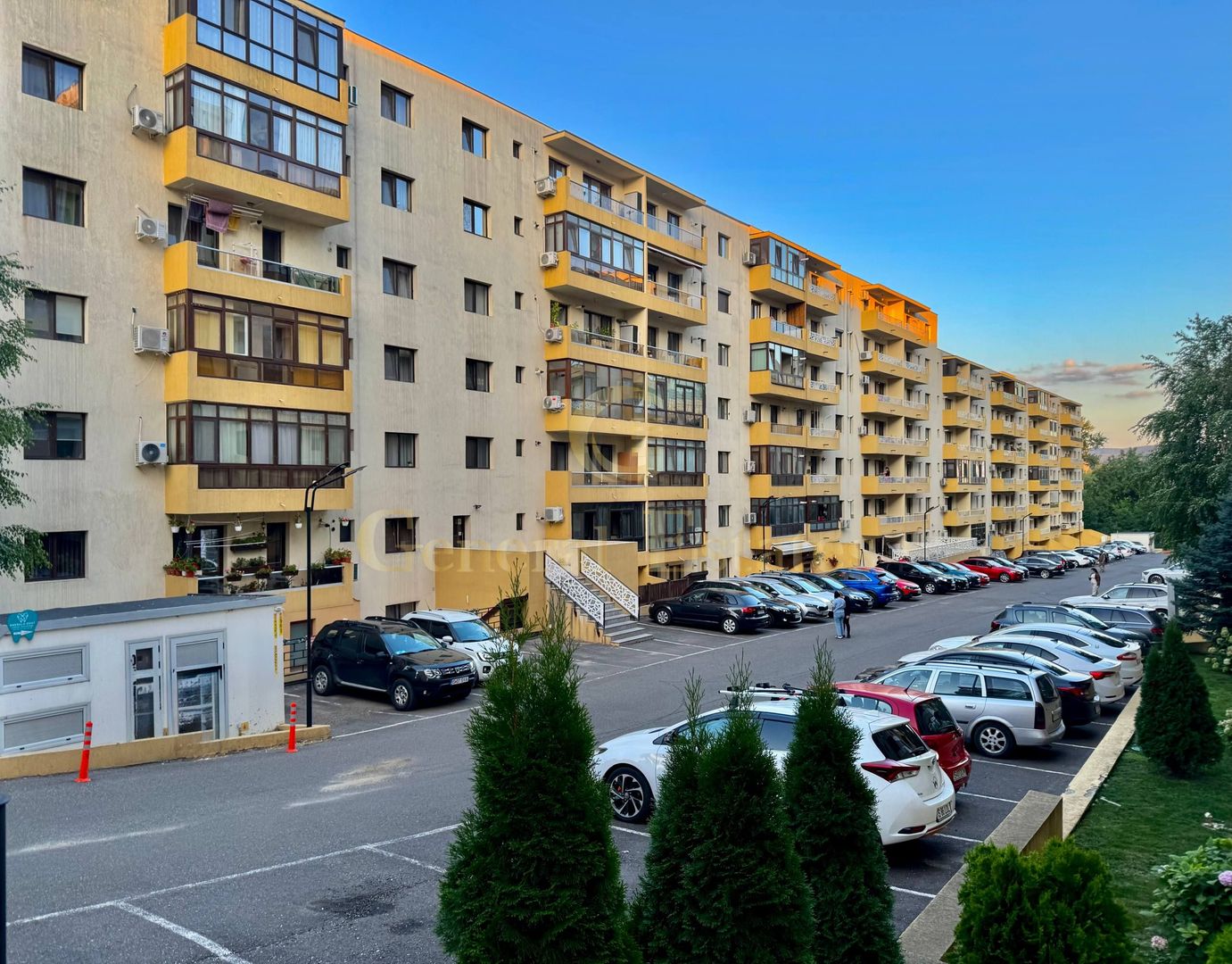 Vânzare apartament - 2 camere, 53 mp Complet mobilat si utilat tehnic - Poză 3
