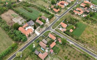 Casa Babsa, comuna Balint 2084mp teren - Poză 5