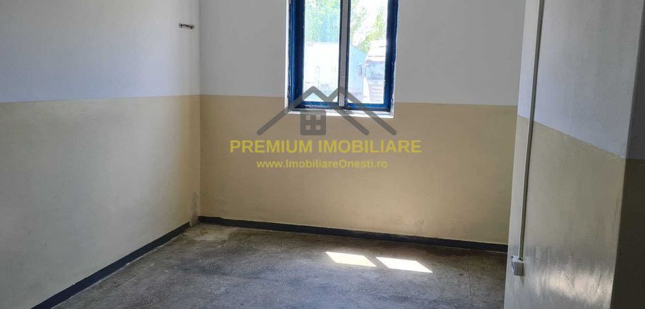 Hala + Teren de Vânzare în Onești - Poză 7