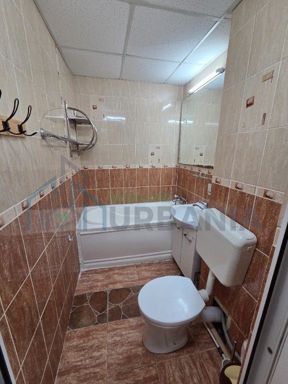 Apartament decomandat cu 2 camere de închiriat în Podul Roș, Iași - Poză 5