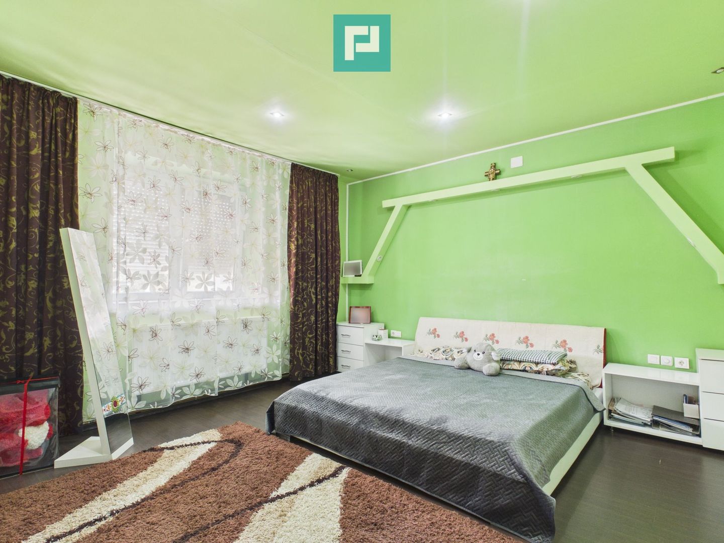 Casă cu 4 camere și teren de 1.910 mp în Macea - Poză 18
