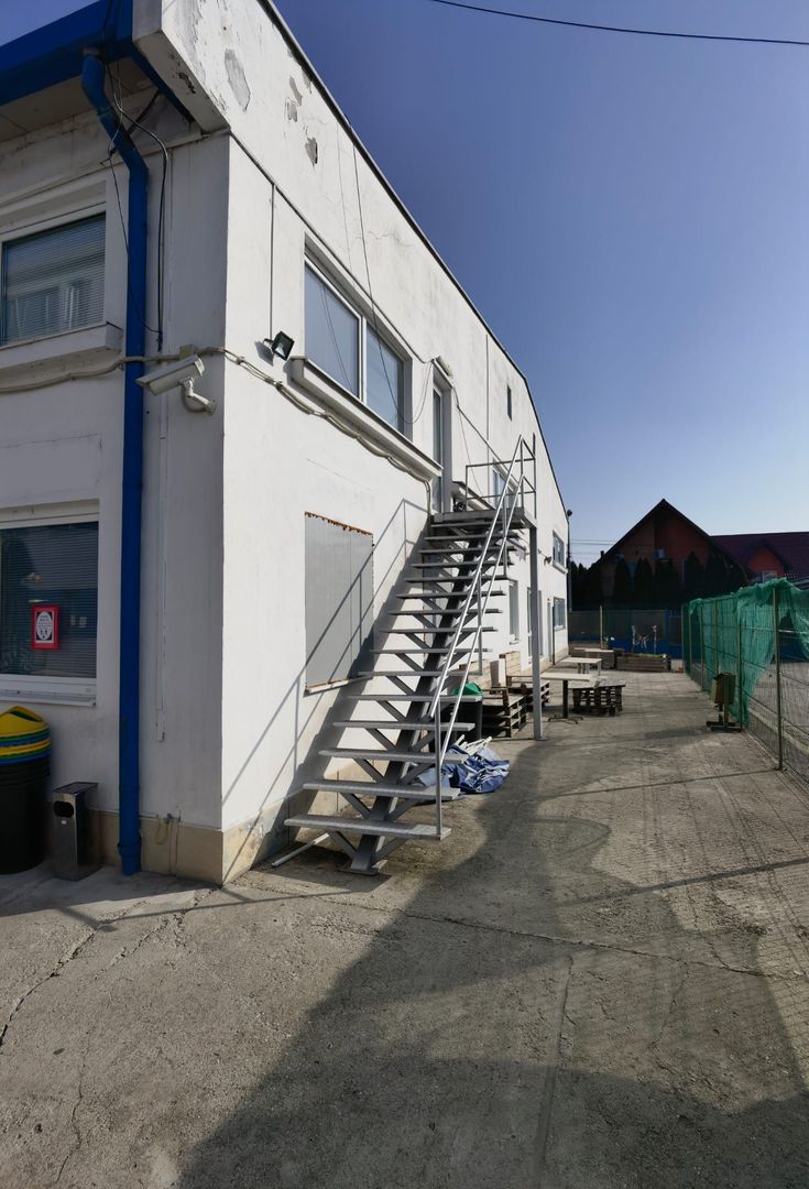 Spatii birouri/servicii - Poză 24